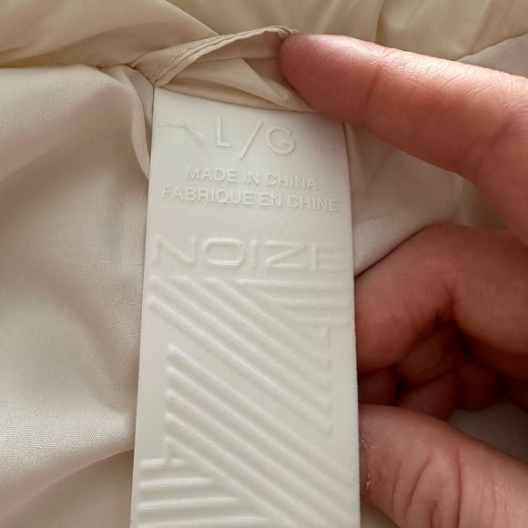 Noize Avalon Puffer (Winter 23 Jilly Box) - Picture 3 of 4